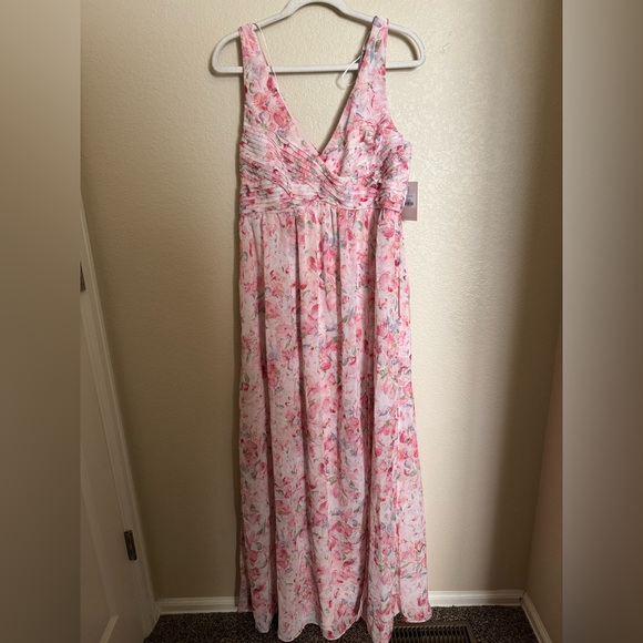Birdy Grey Laurie Chiffon Bridesmaid Dress Sz XL Pink Falling Petals NEW Plus Sz - Picture 3 of 10